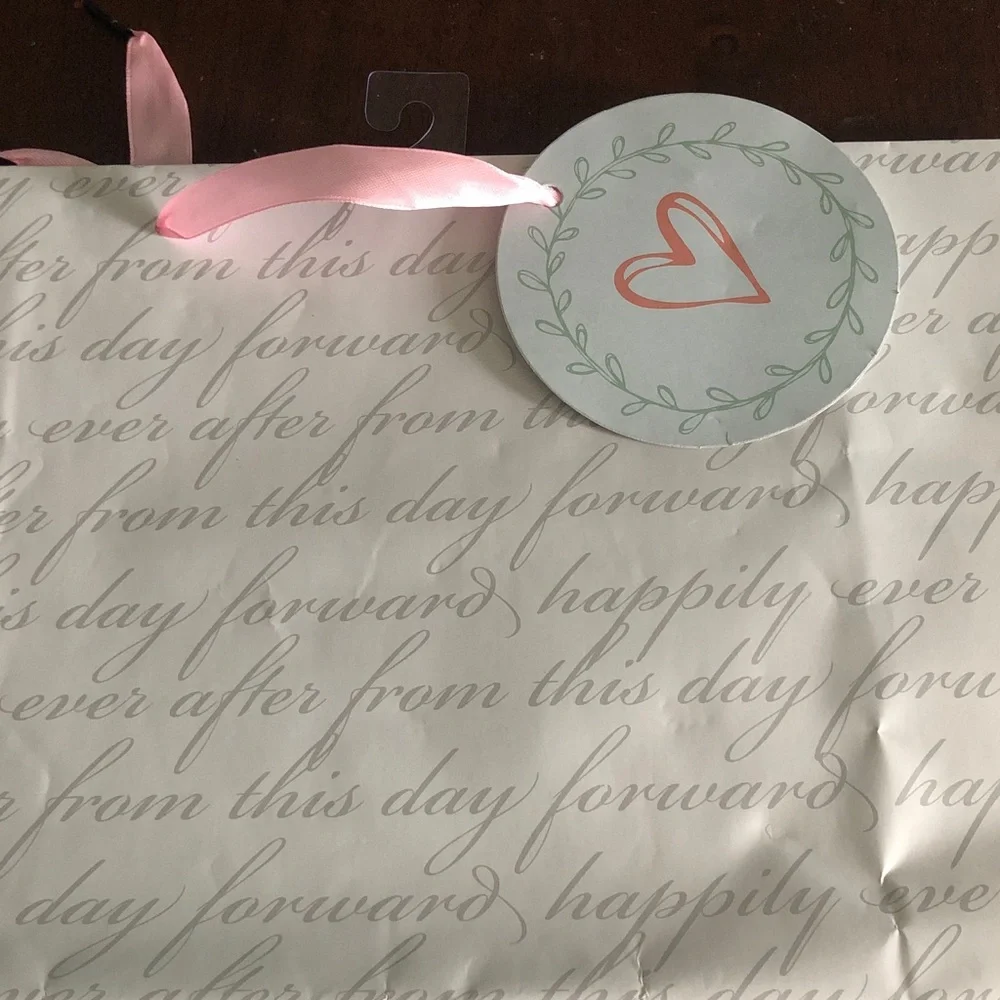 🍄 LOVE Bridal Shower Gift Bag